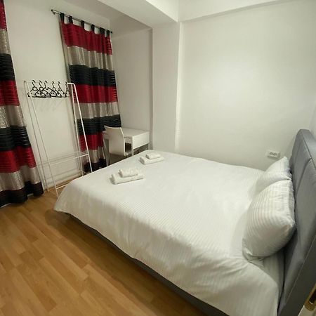 Central Deluxe Apartments โอครีด ภายนอก รูปภาพ