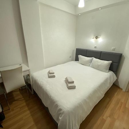 Central Deluxe Apartments โอครีด ภายนอก รูปภาพ