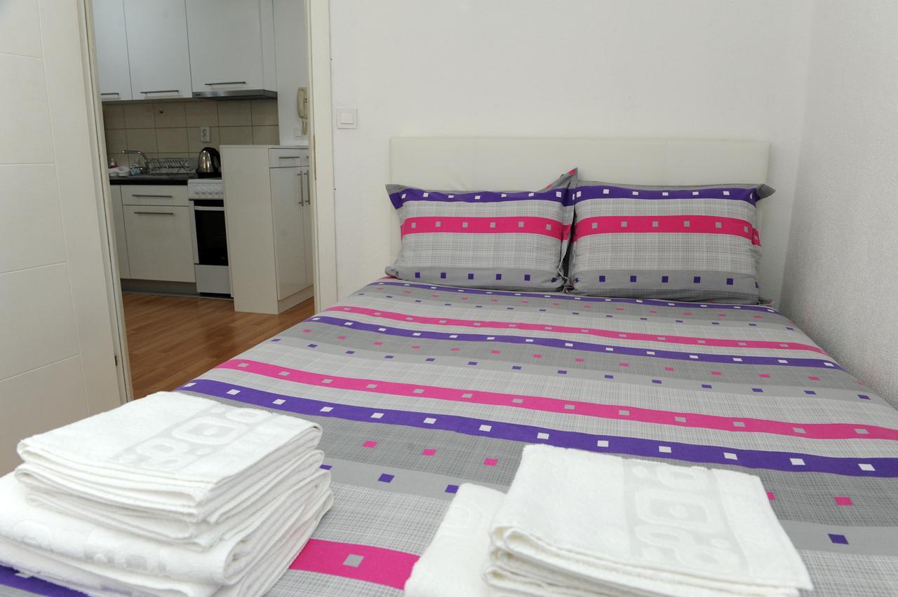 Central Deluxe Apartments โอครีด ภายนอก รูปภาพ
