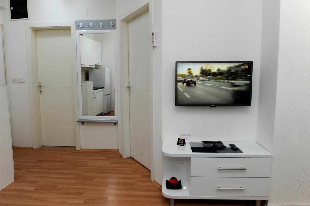 Central Deluxe Apartments โอครีด ภายนอก รูปภาพ